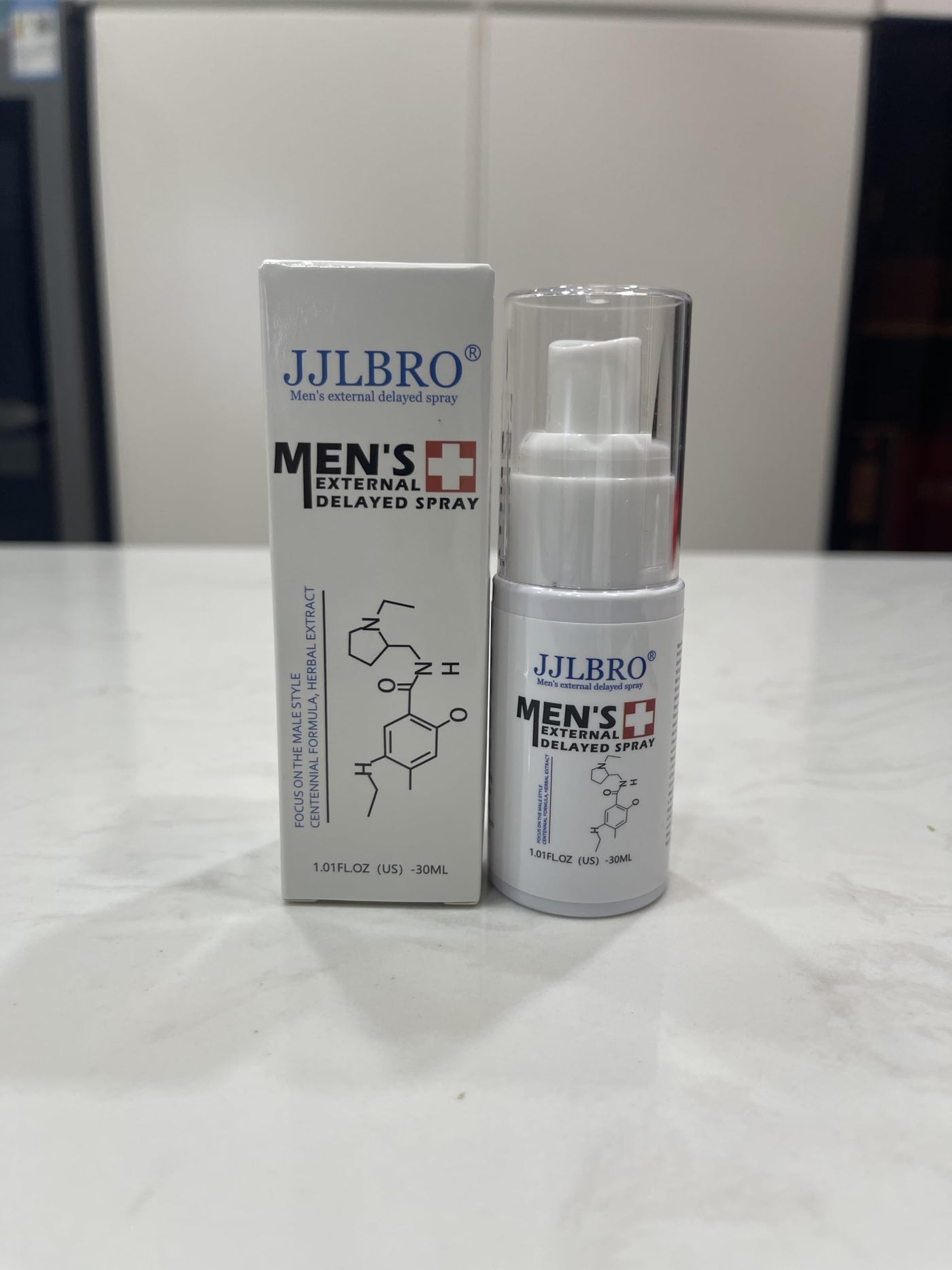 Men's Spray | Gentle Desensitizing Formula | Travel Size 1.01 fl oz